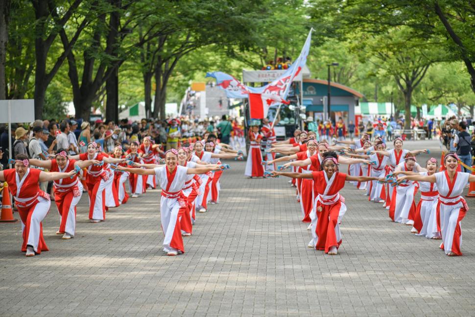 Sakuramai performing at Super Yosakoi 2019