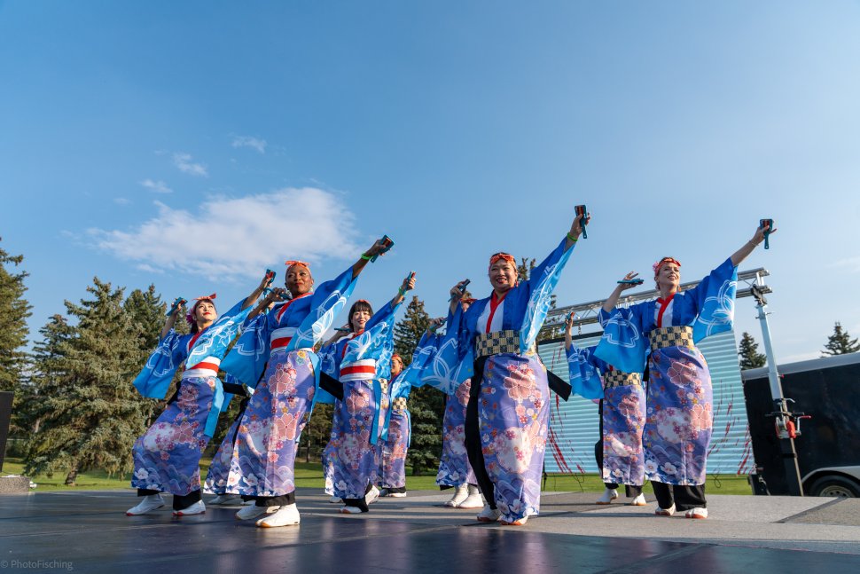 Sakuramai performing at Kokuyosa